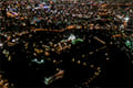 ヘリコプターで大阪上空から見る大阪城の夜景
