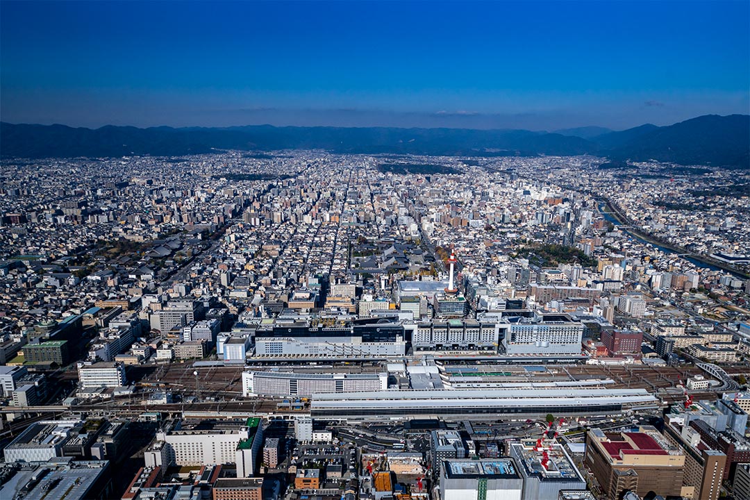 セスナで上空から見た京都駅
