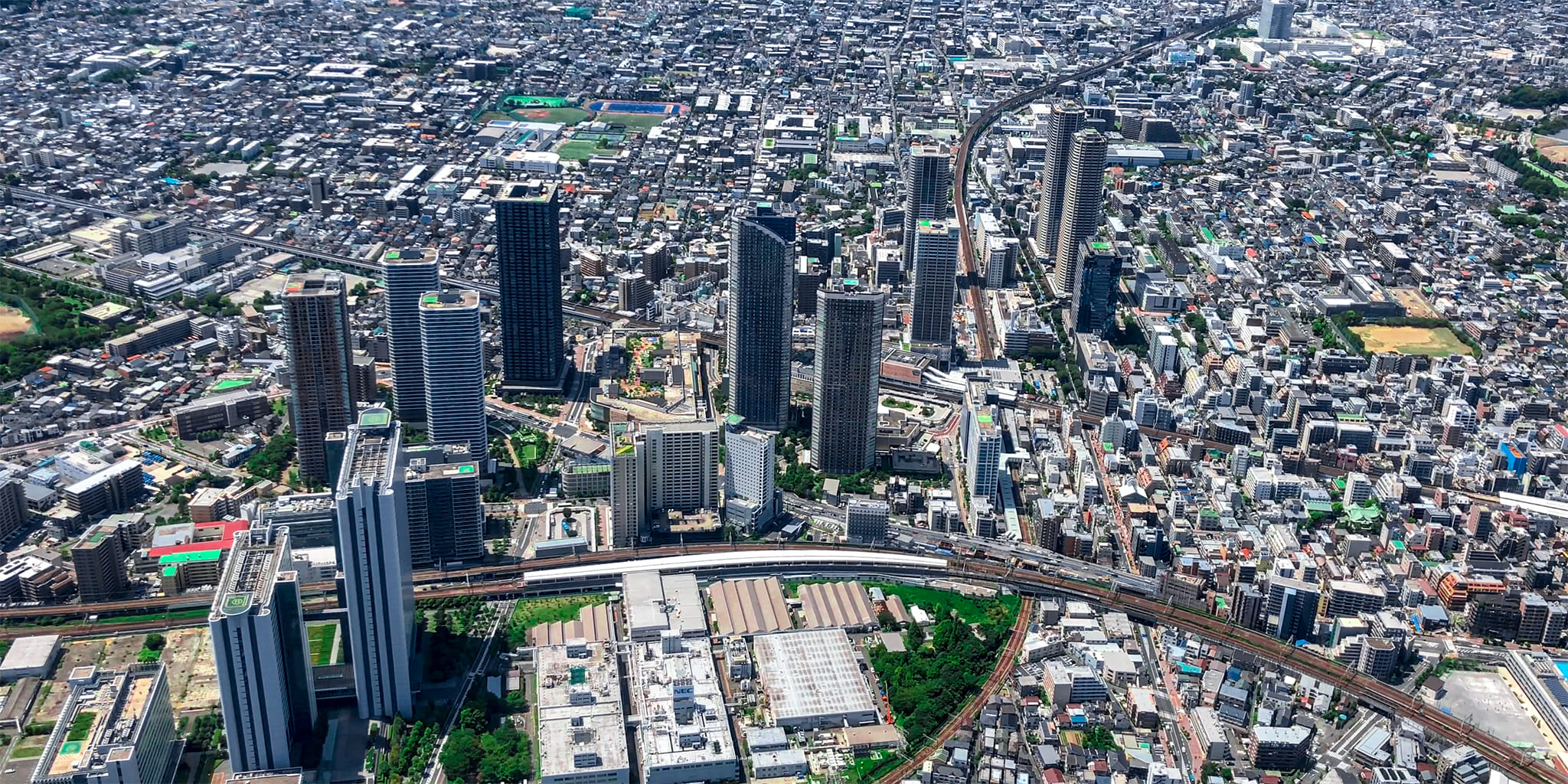 ヘリコプターで東京上空をフライトして見える武蔵小杉